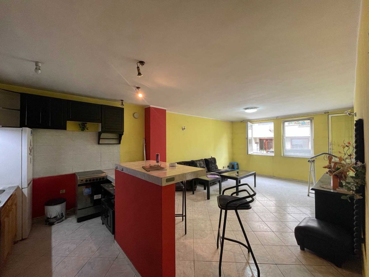 Продава се Двустаен апартамент в София, Зона Б-18 - 65 кв.м за 1770 €/кв.м - Снимка #3