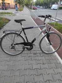 Vînd bicicleta Peugeot 28