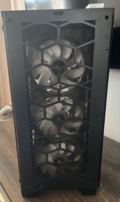 Carcasa pc corsair
