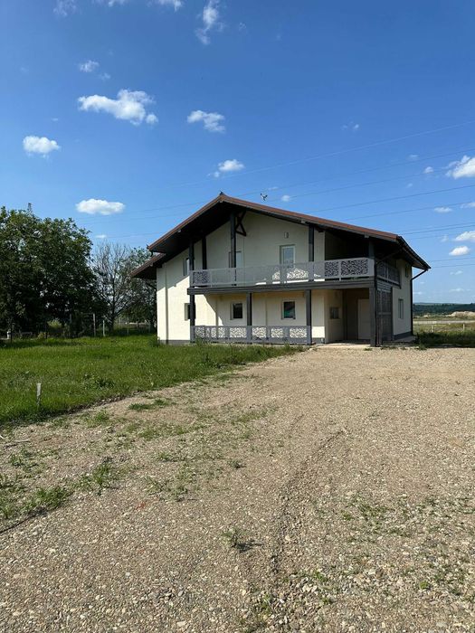 Inchiriez casa 250 mp Vernesti BUZAU pentru muncitori