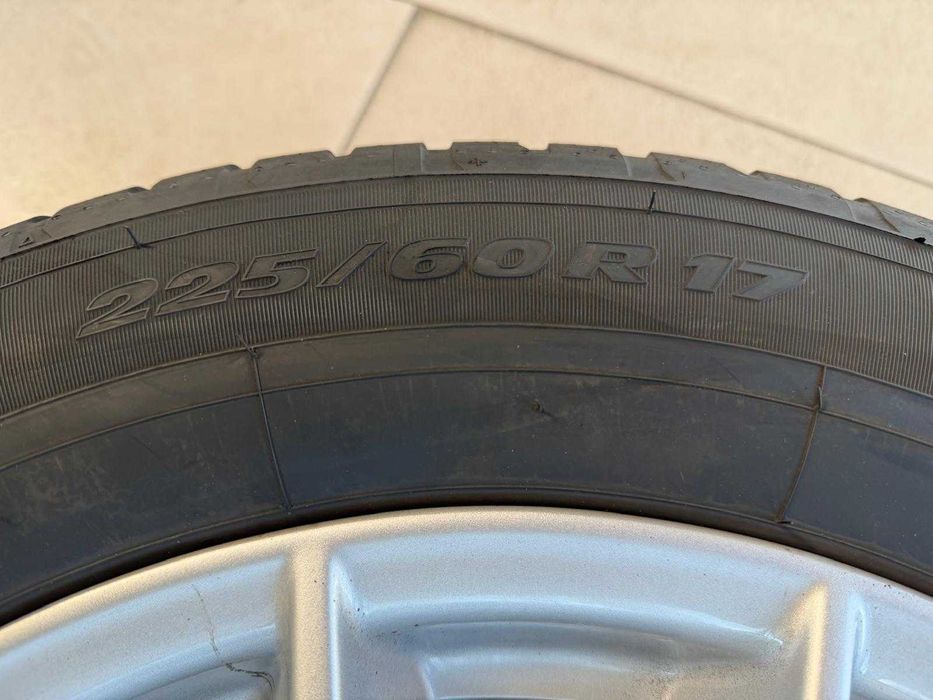 Set jante BMW originale + anvelope 2023 TOYO TIRES de iarna 225/60 R17