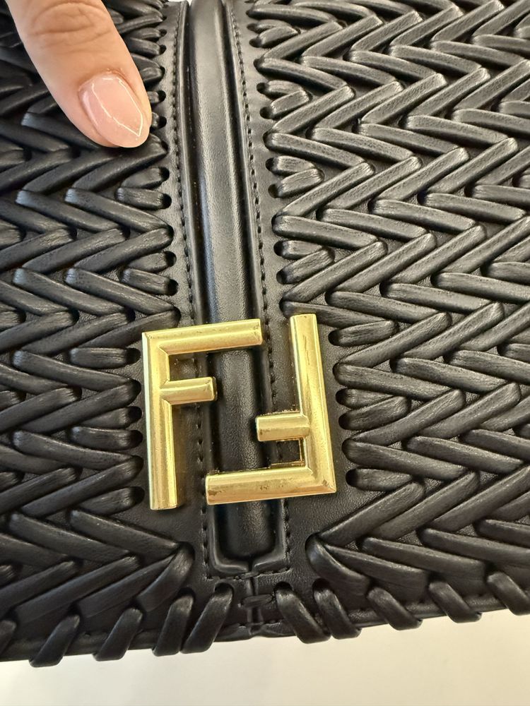 Дамска чанта Fendi
