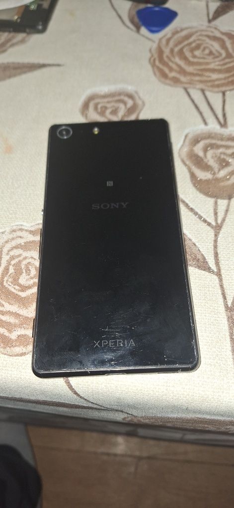 Sony Xperia M5 i Z1 compact