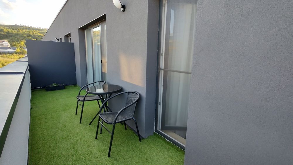 Inchiriez ap 2 camere