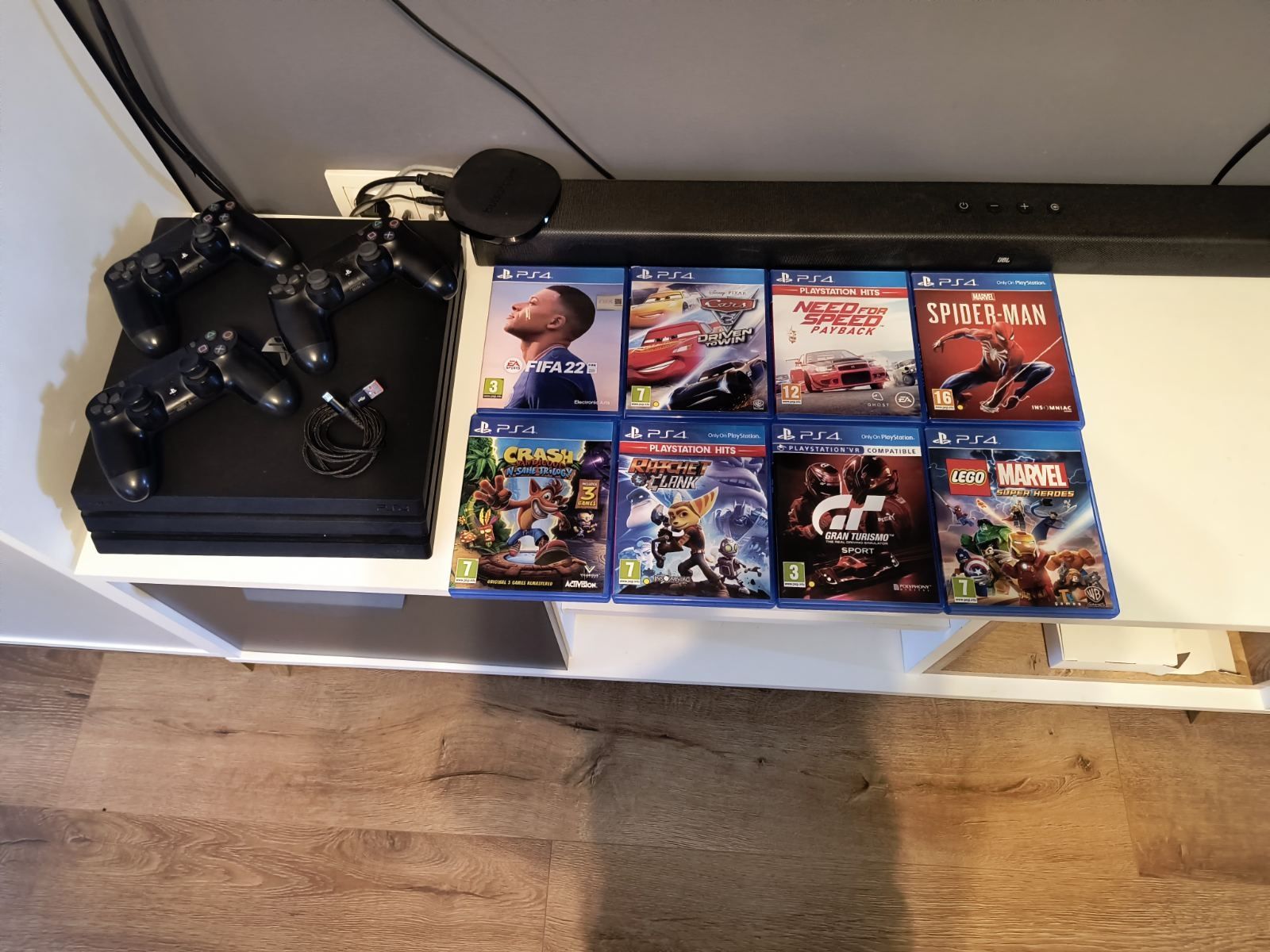 Playstation 4 Pro 1 TB