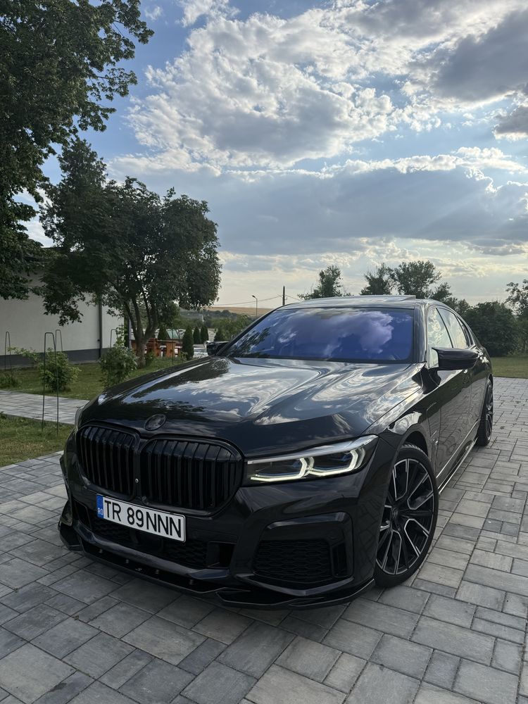 Bmw seria 745e Plug-in Hybrid