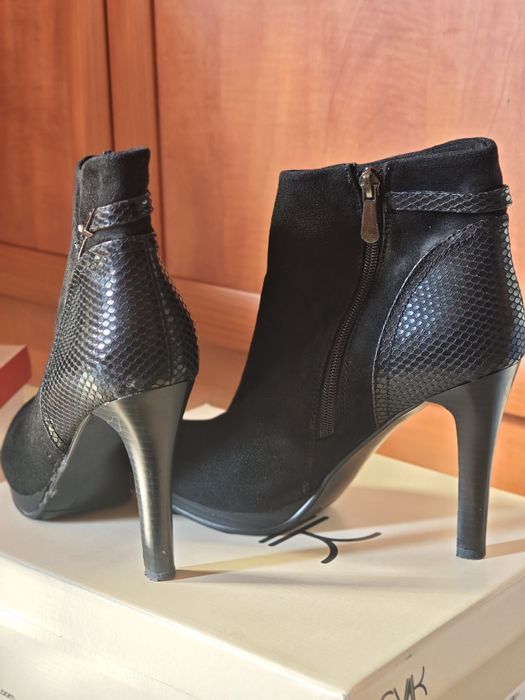Дамски черни боти на тънък ток