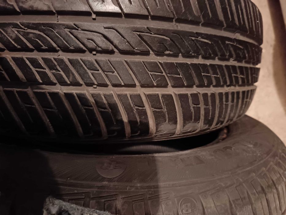 Автомобилни гуми