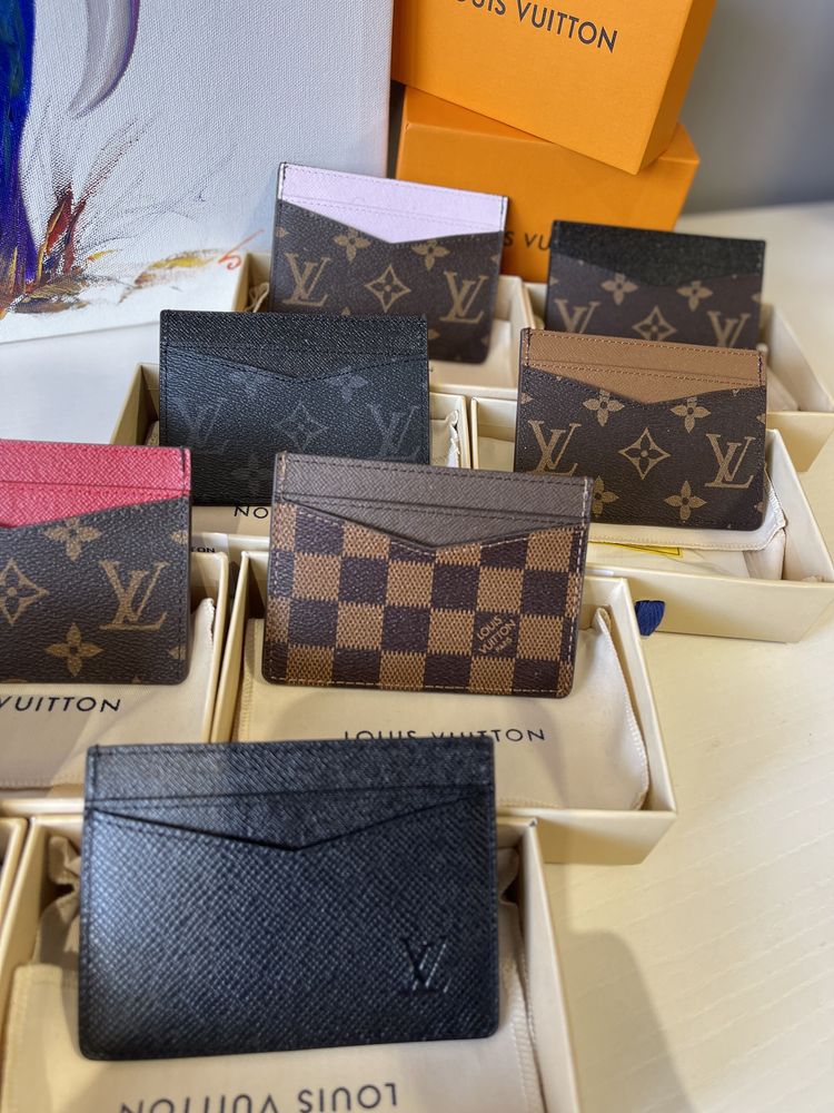 Визитник картхолдър Louis vuitton,Gucci