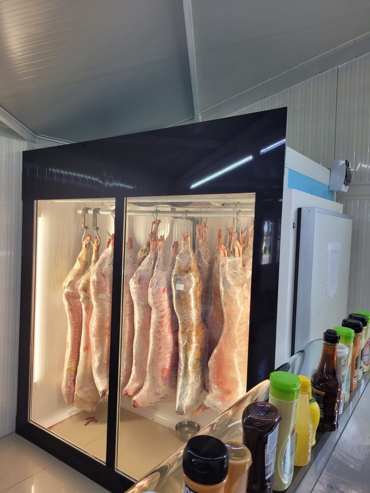 Vitrina frigorifica profesionala,carmangerie,carcase