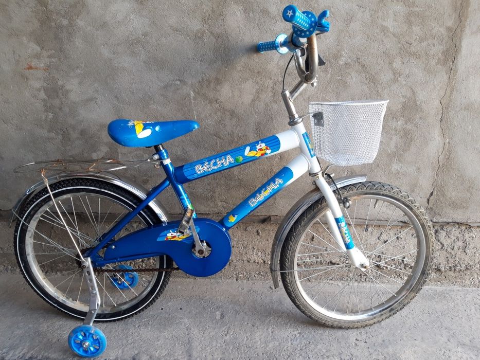 Велосипед детский 5-10 лет почти новый в отличном состоянии.