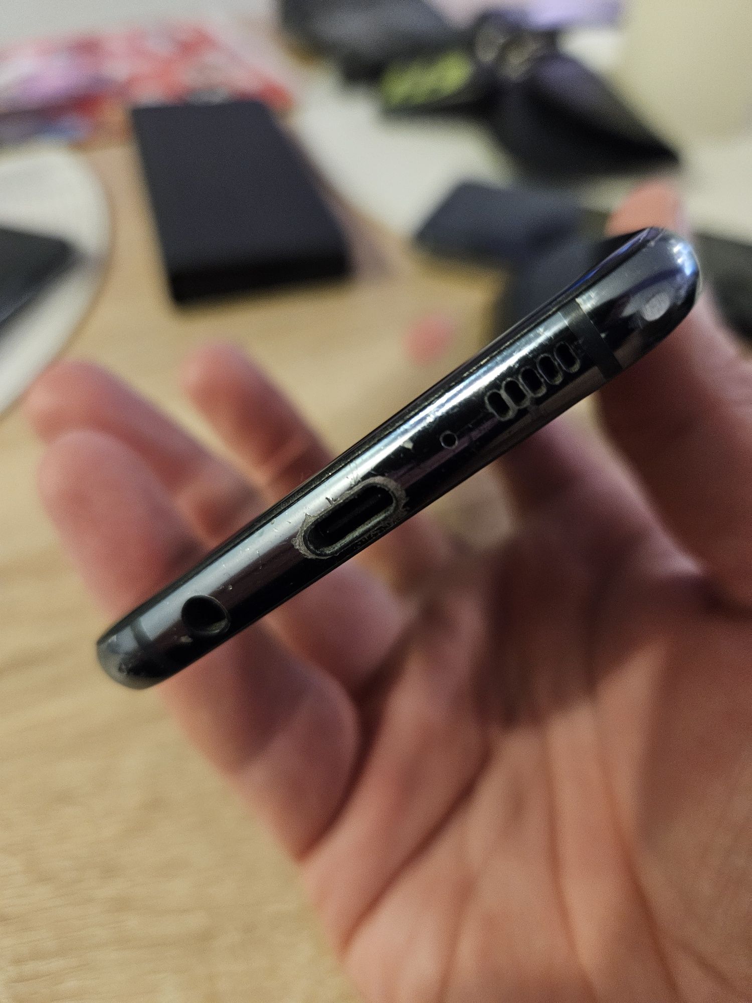 Samsung S10e dual SIM Отличен.