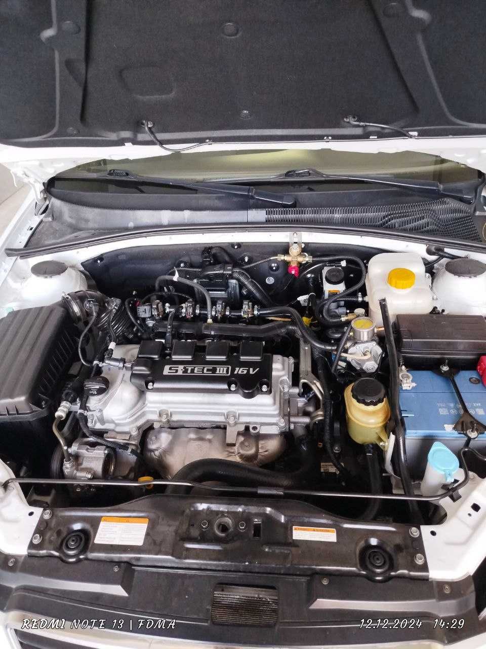 Срочно продам LACETTI AT