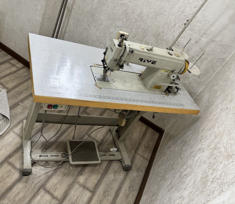 Промышленная швейная машина