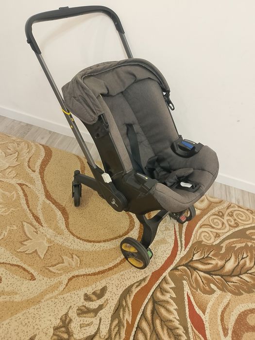 Срочно продам коляску