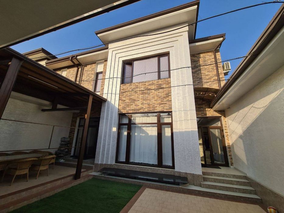 Центр Луначарского Дом 300 кв.м