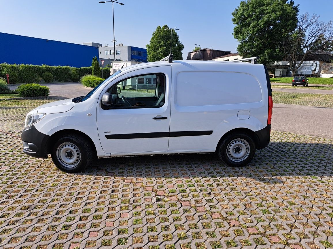 Мерцедес цитан 1.5 дци 90кс.