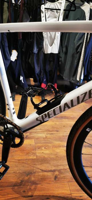Bicicleta Specialized Diverge Expert Carbon 58 2024 gravel bike