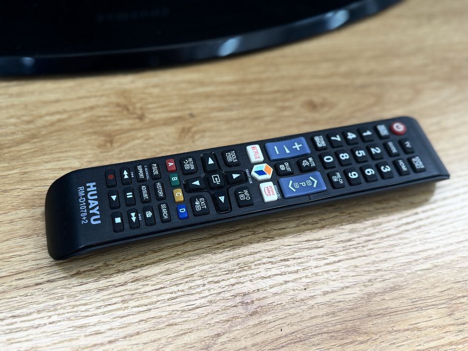 Телевизор Samsung 40 инча