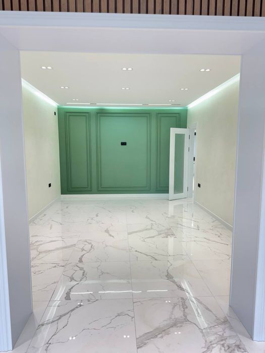 Яккасарай | Аэропорт - Продается нежилое помещение вдоль дороги 100м2