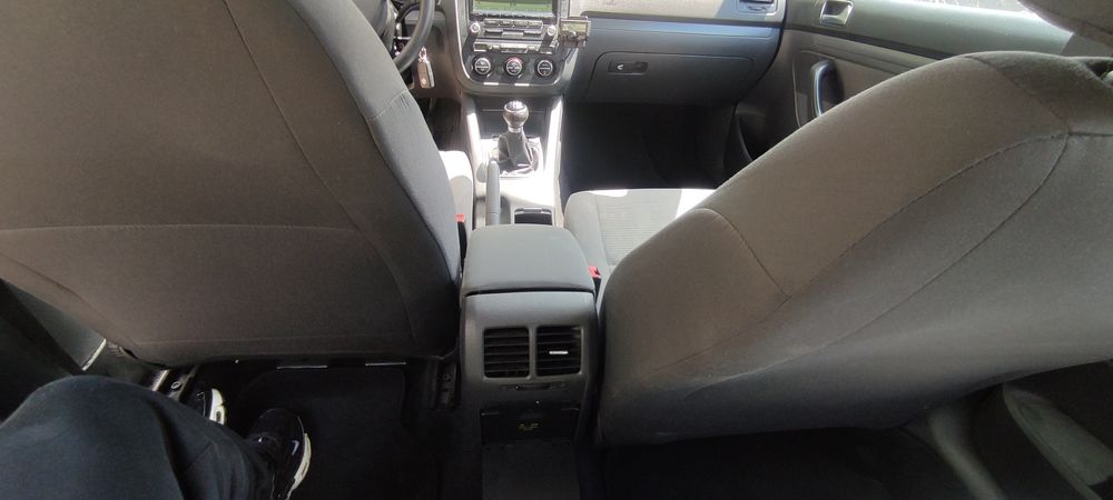 VW Jetta 1.9 tdi Blue Motion