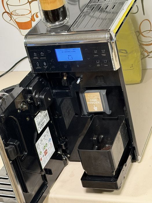 Кафемашина кафе автомат Saeco GranBarista Avanti с гаранция