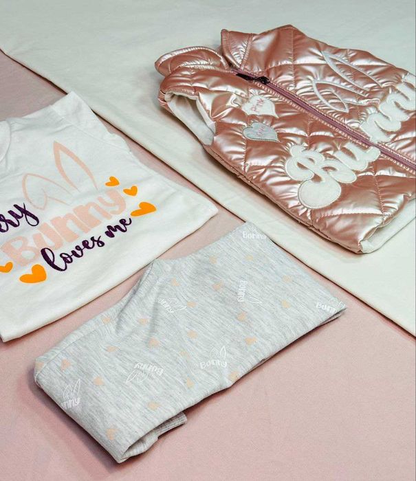 Детская одежда ( тройка).                Bolalar kiyimlar ( тройка ).