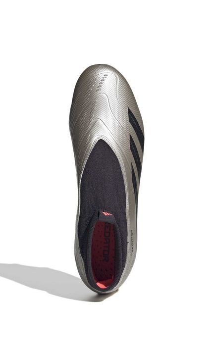 Футболни обувки Adidas Predator