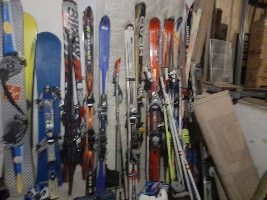 Schiuri și clăpari modele si mărimi diferite 100-150 lei pereche