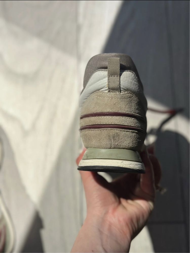 Adidasi piele Bugatti