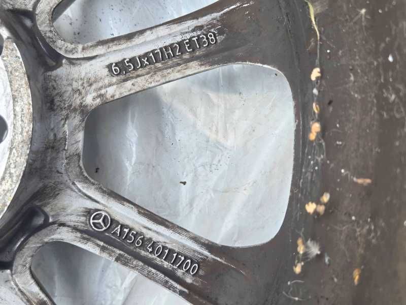 Оригинални джанти 17" за Mercedes GLA със ЗИМНИ гуми CONTINENTAL