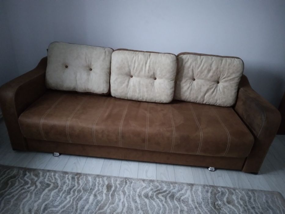 Canapea extensibila