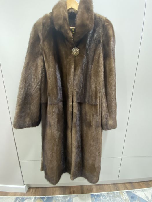 Шуба норка цельная