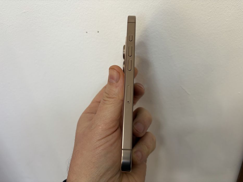 Iphone 16 Pro, 256 gb, Desert Titanium, cu Bypass