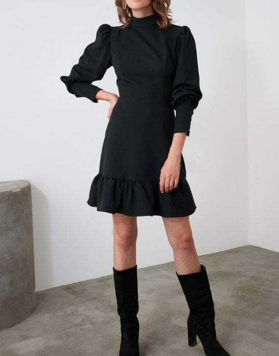 Rochie scurta neagra