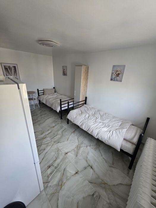 Garsonieră complet renovată, mobilată şi utilată - Mircea cel Bătrân,