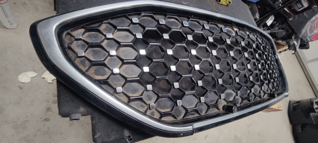 Grila centrala Ford puma 2023