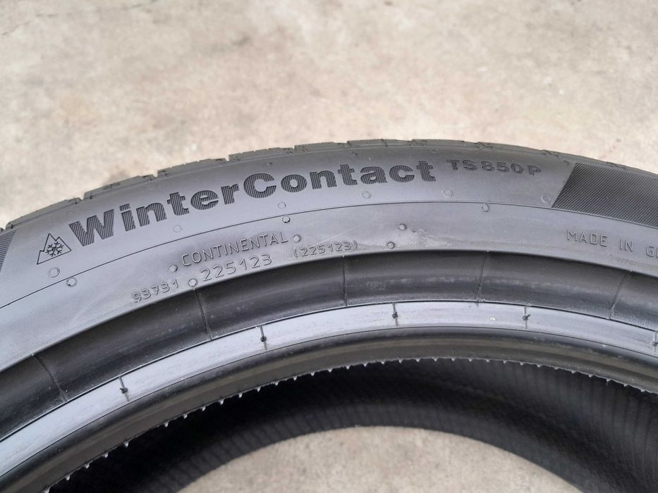O anvelopa iarna 235 45 18 continental winter TS 850P profil 8 mm