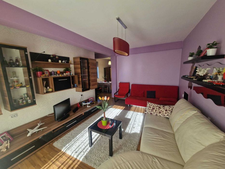 Apartament 2 camere,mobilat,utilat complet, loc parcare inclus