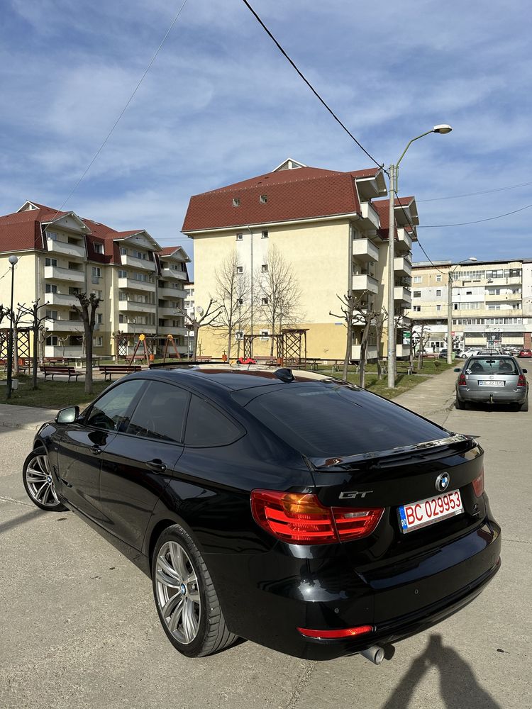 Bmw seria 318 D GT Grand Turismo Sport /2013 /Panoramic /Navi /Xenon