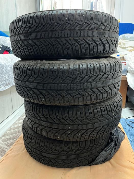 4 roți complete 185/60 R15 cu jante tablă