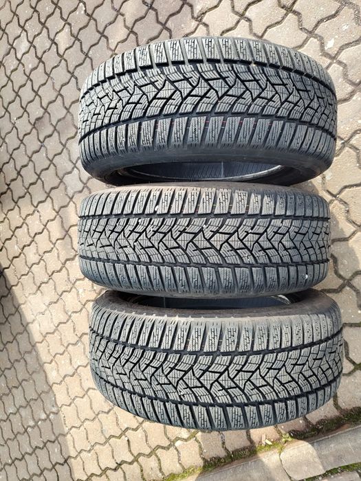 Anvelope/cauciucuri de iarna 205 55 R16 Dunlop produse in Germania