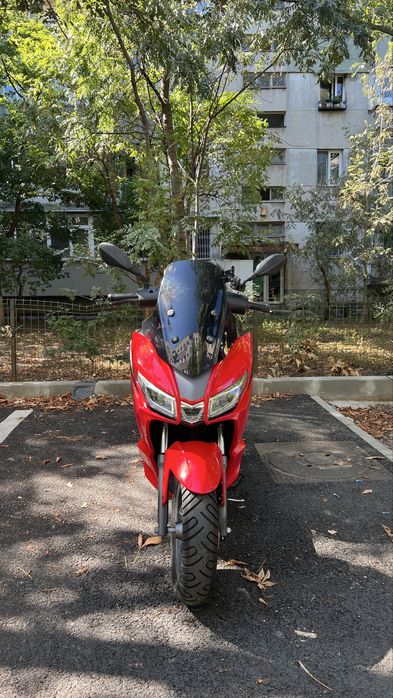 Aprilia SXR 50 – 2023