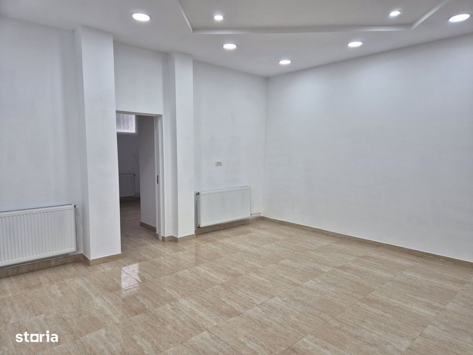 Închiriez spațiu comercial Republicii