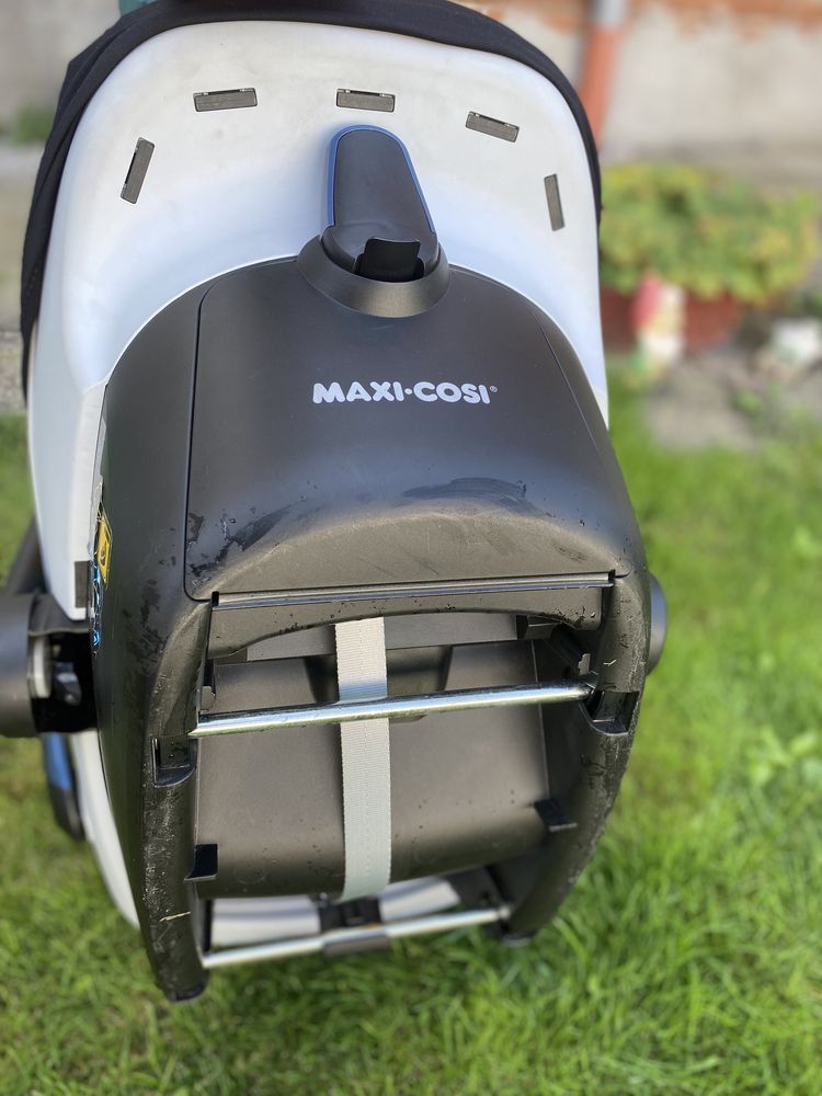 Maxi-Cosi Стол за кола Pebble Pro i-Size (0-13 кг.)