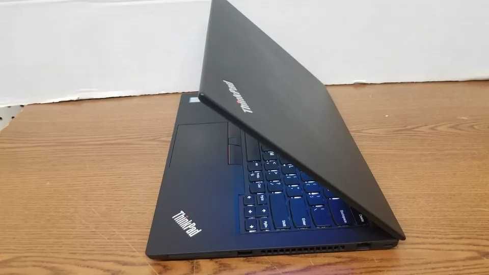 Lenovo ThinkPad T490 14'' FullHD Core I5 10210U RAM 16GB 512GB SSD