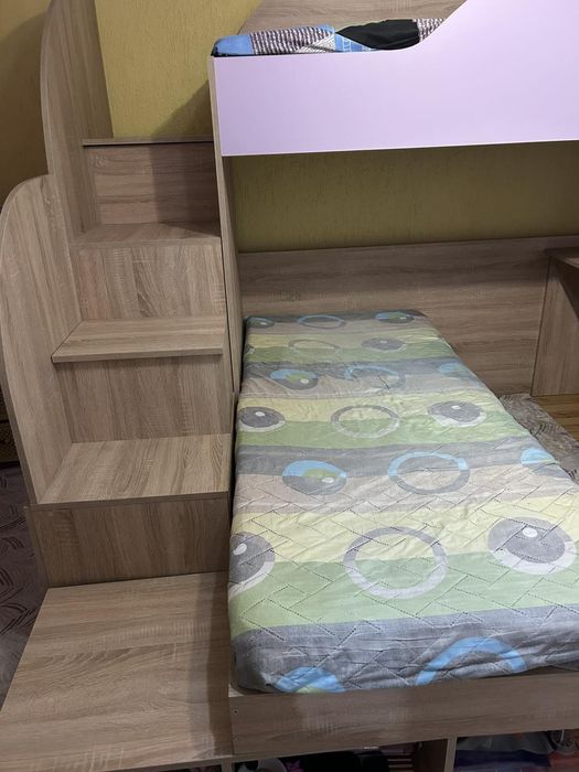 Двуетажно детско легло