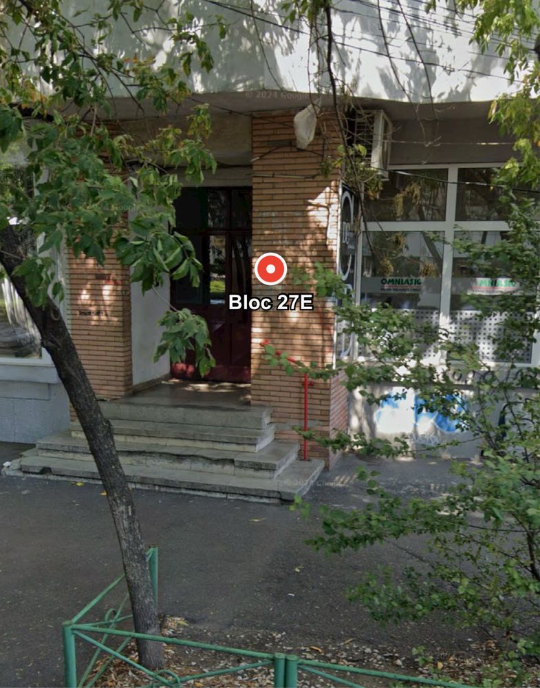Vand apartament 4 camere Ploiesti visavi de parcul in Mihai Viteazu