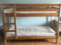 Продам двухъярусную кровать с матрасом