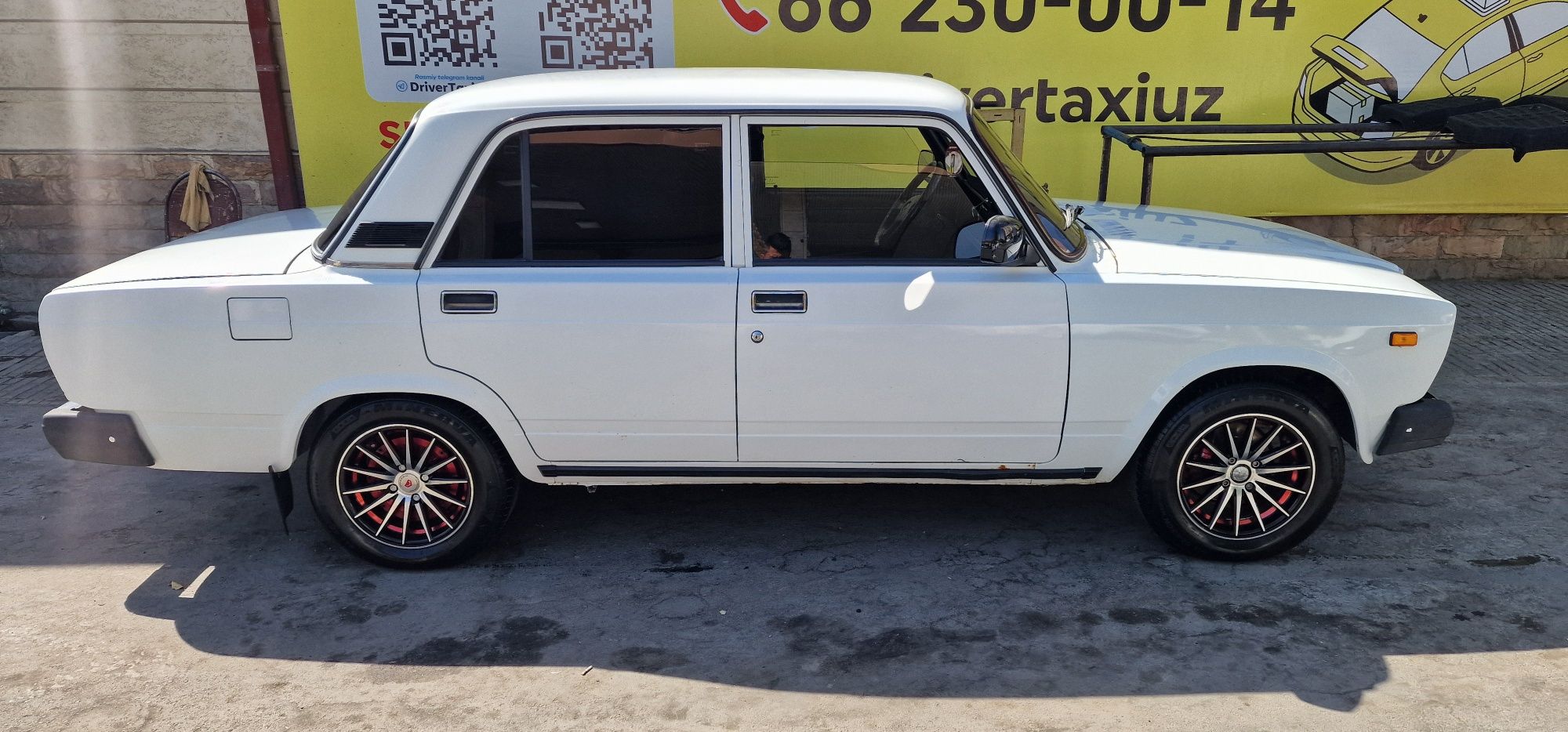 Srochni sotiladi jiguli 2107.lada 2007-yil injektor mator